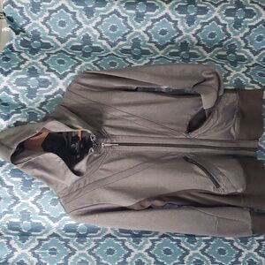 Mpg hooded handcuff zipup